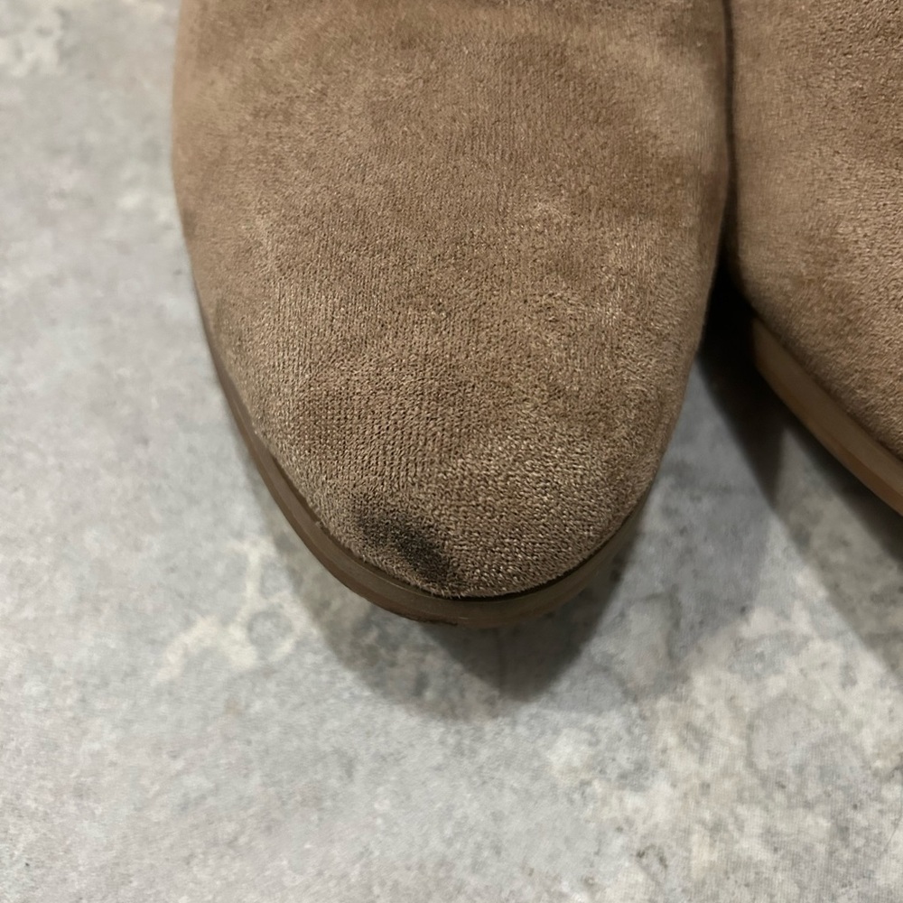 Stylish Tan Over the Knee Boots - Picture 5 of 11